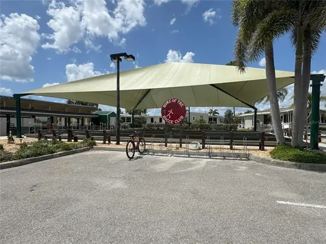 2100 Kings Highway Port Charlotte FL 33980