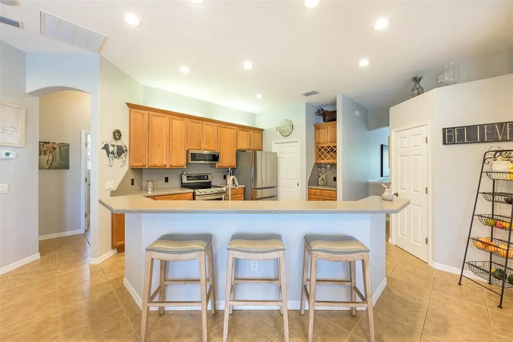 308 141st Court NE Bradenton FL 34212
