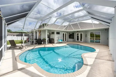 308 141st Court NE Bradenton FL 34212