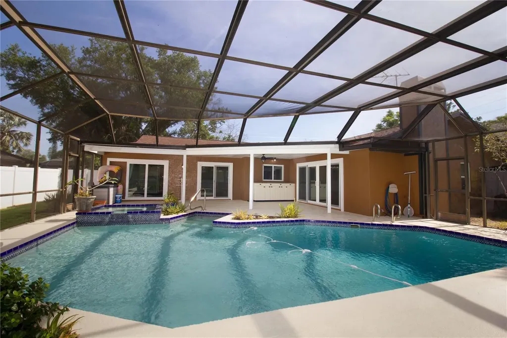 1656 Brae Moor Lane Dunedin FL 34698