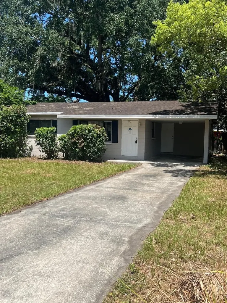 1427 Pleasant Place Lakeland FL 33801