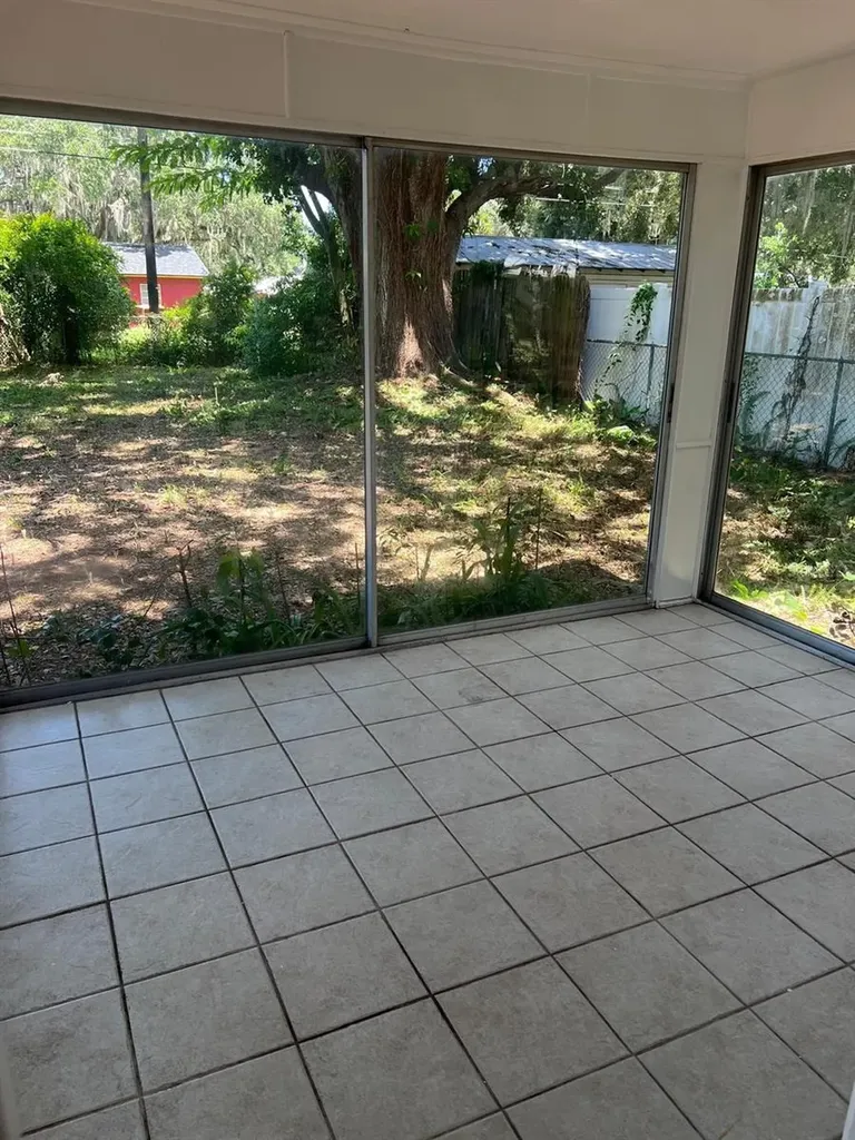 1427 Pleasant Place Lakeland FL 33801