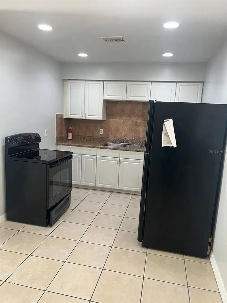 1427 Pleasant Place Lakeland FL 33801