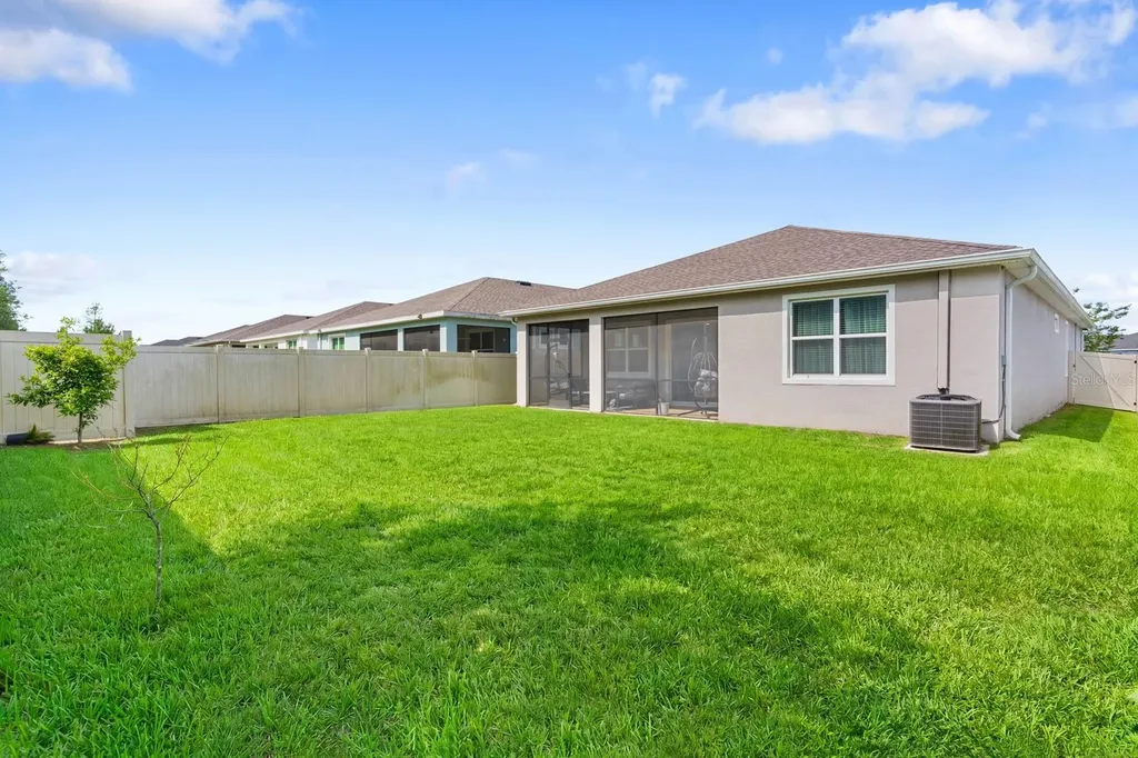 8362 Wheat Stone Drive Zephyrhills FL 33540