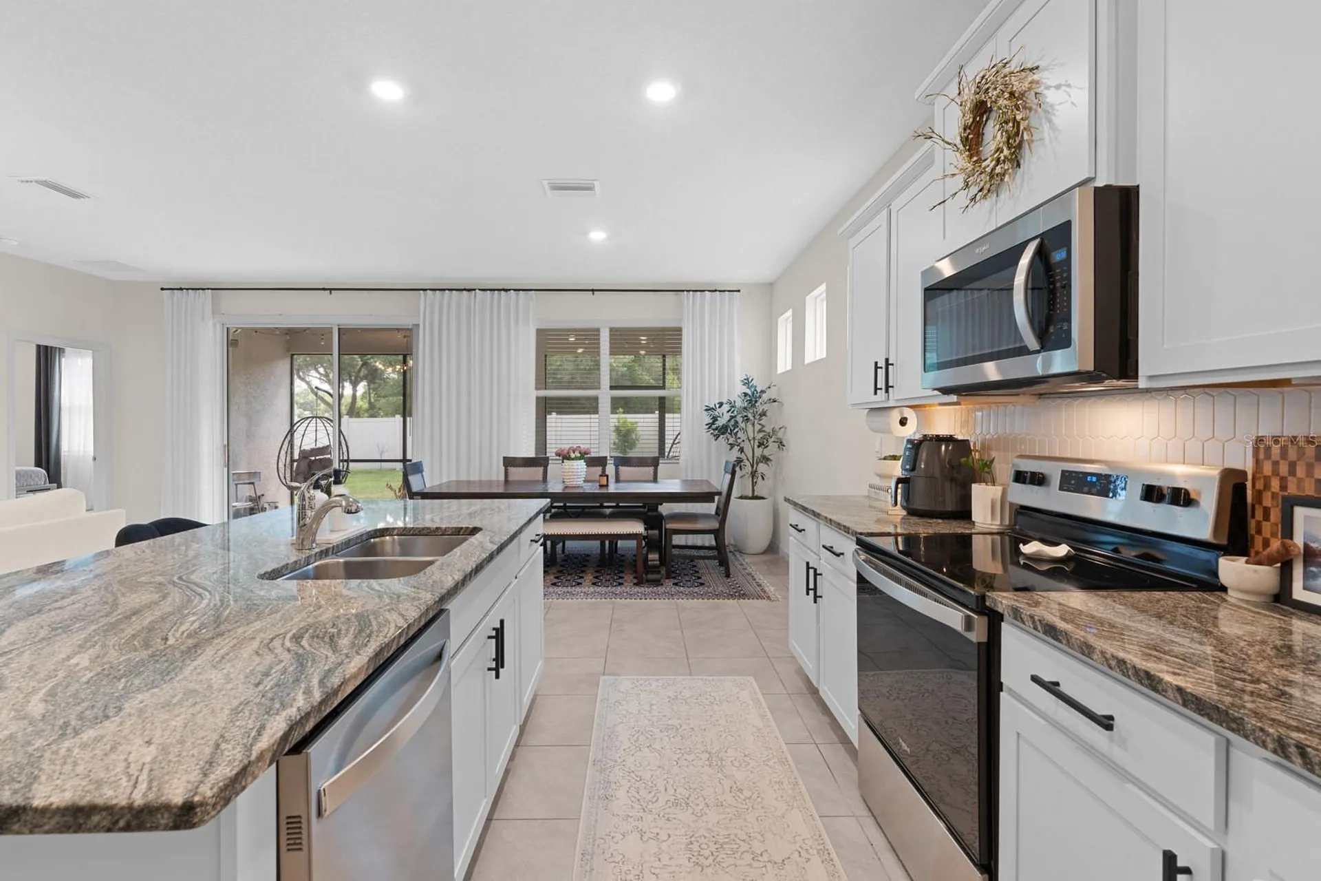 8362 Wheat Stone Drive Zephyrhills FL 33540