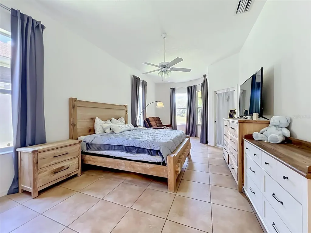 2125 Emerald Green Circle Oviedo FL 32765