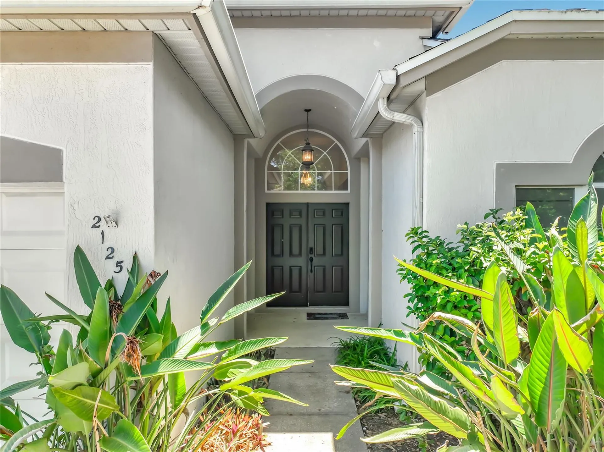 2125 Emerald Green Circle Oviedo FL 32765