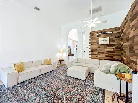 2125 Emerald Green Circle Oviedo FL 32765