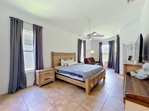 2125 Emerald Green Circle Oviedo FL 32765
