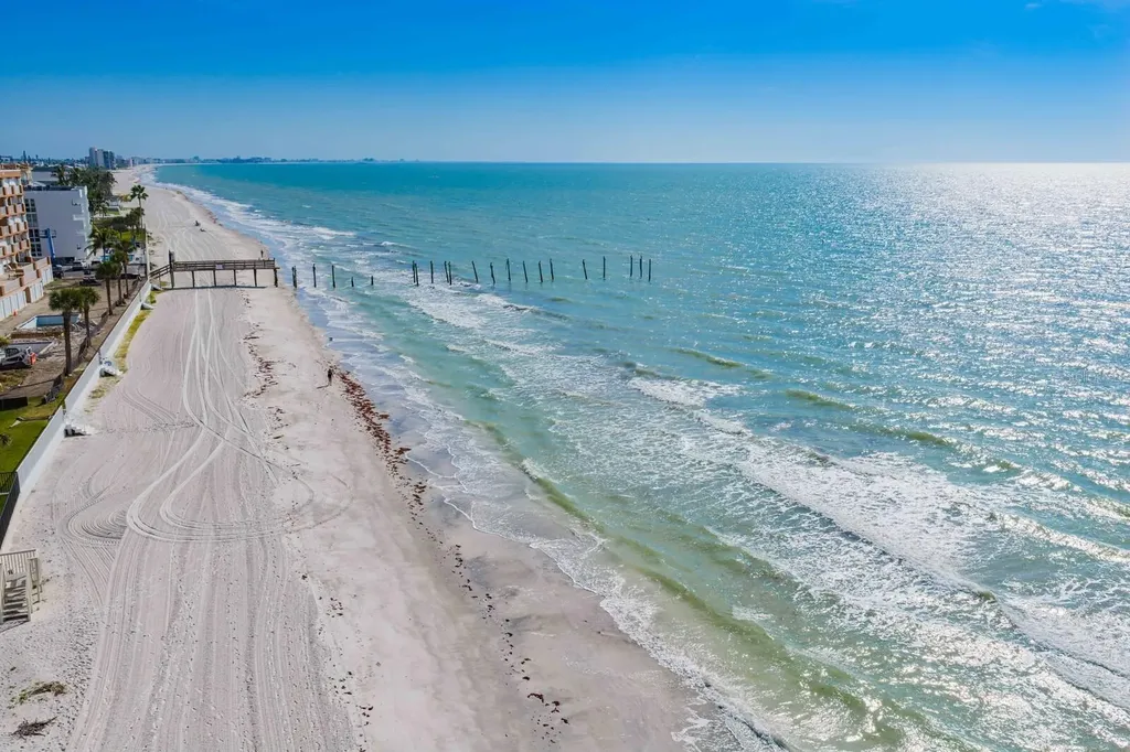 16332 Gulf Boulevard Redington Beach FL 33708