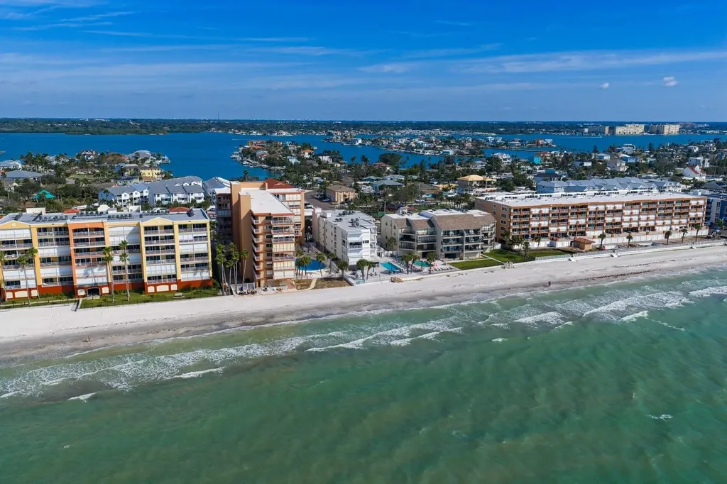 16332 Gulf Boulevard Redington Beach FL 33708