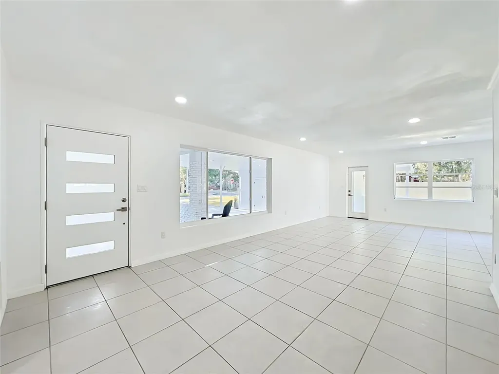 1510 Belmont Drive Orlando FL 32806