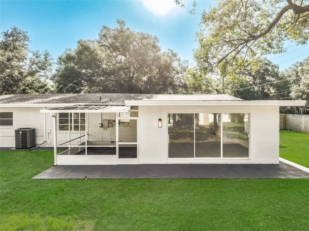 1510 Belmont Drive Orlando FL 32806
