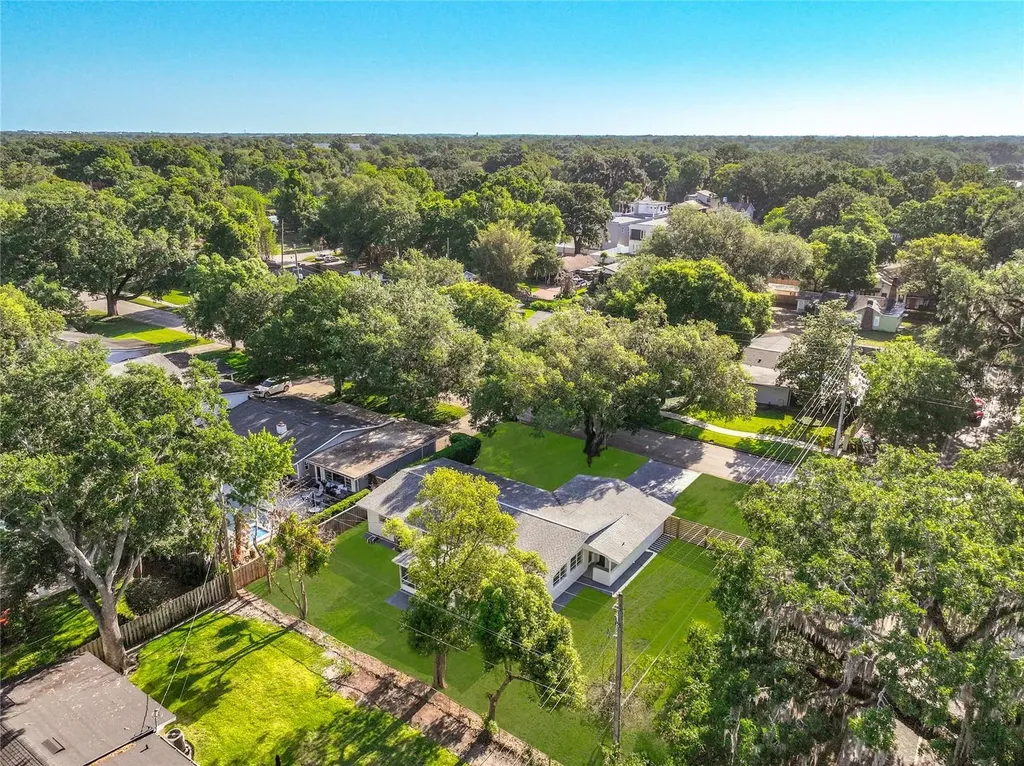 1510 Belmont Drive Orlando FL 32806