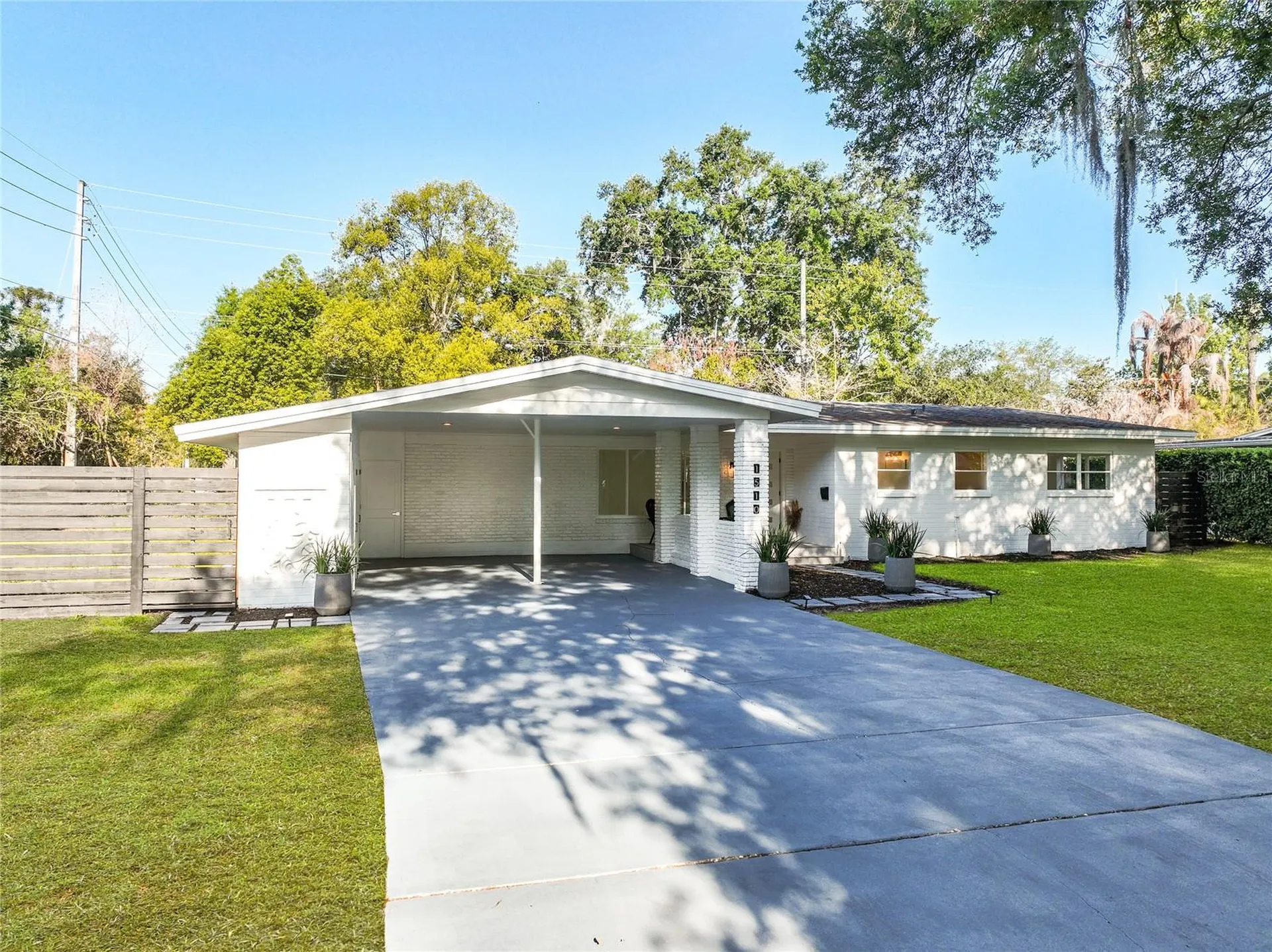 1510 Belmont Drive Orlando FL 32806