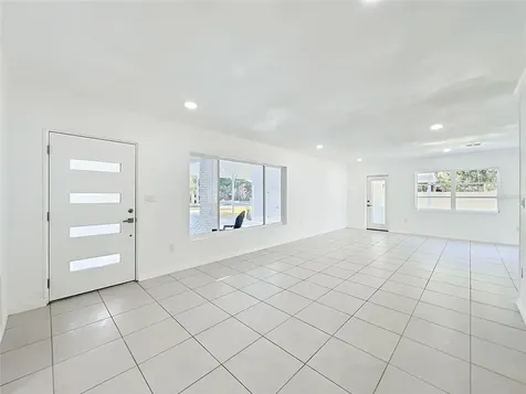 1510 Belmont Drive Orlando FL 32806