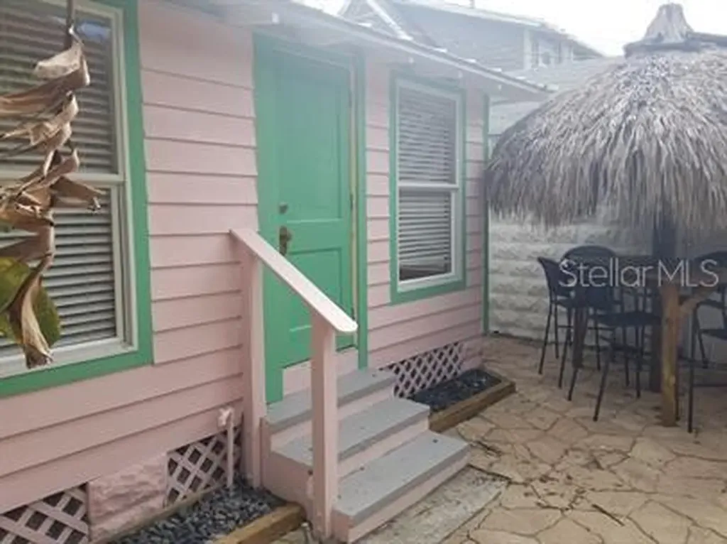 634 3rd Street N St Petersburg FL 33701