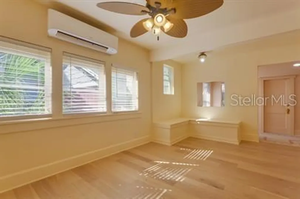634 3rd Street N St Petersburg FL 33701