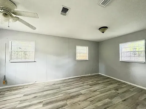 1003 E 22nd Avenue Tampa FL 33605