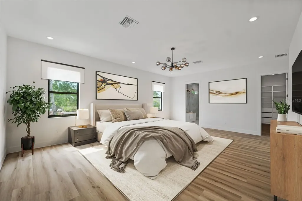 2308 1/2 N Elcoe Drive Tampa FL 33603