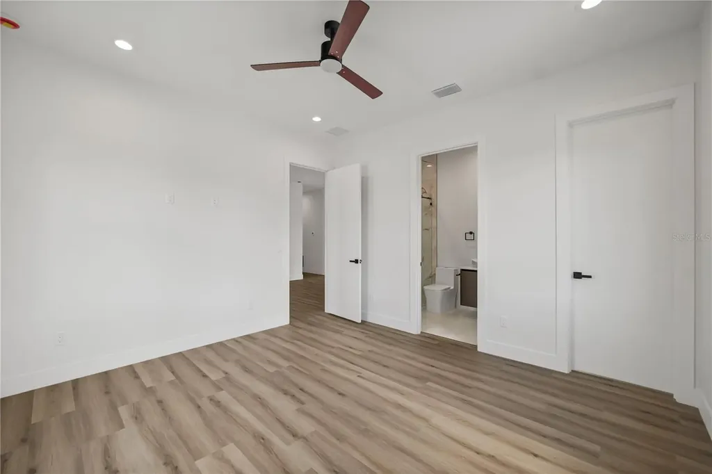 2308 1/2 N Elcoe Drive Tampa FL 33603