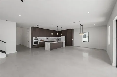 2308 1/2 N Elcoe Drive Tampa FL 33603