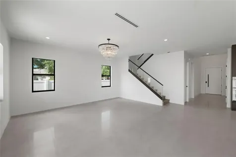 2308 1/2 N Elcoe Drive Tampa FL 33603