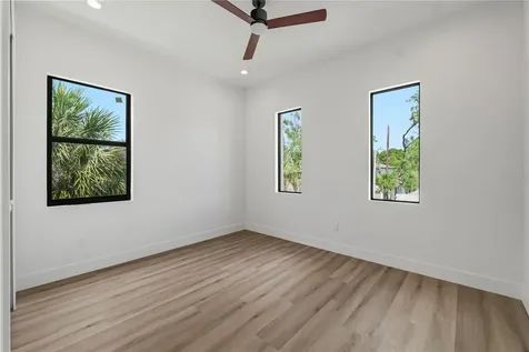 2308 1/2 N Elcoe Drive Tampa FL 33603