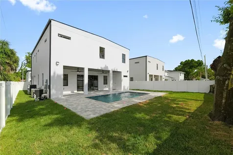 2308 1/2 N Elcoe Drive Tampa FL 33603