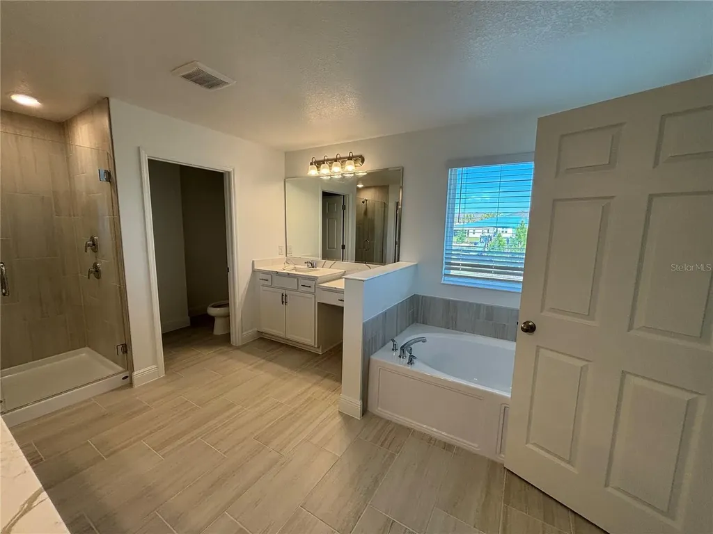 6982 Rolling Gardens Loop Groveland FL 34736