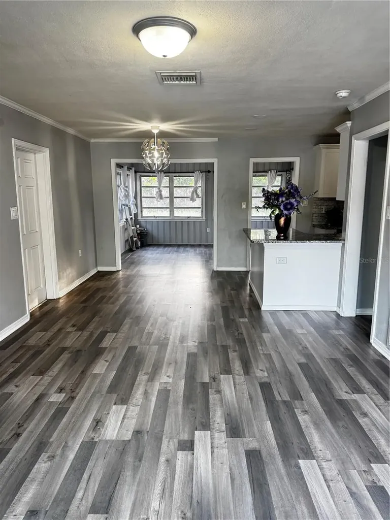 309 Belle Claire Place Temple Terrace FL 33617
