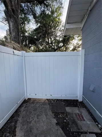 309 Belle Claire Place Temple Terrace FL 33617