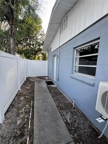 309 Belle Claire Place Temple Terrace FL 33617