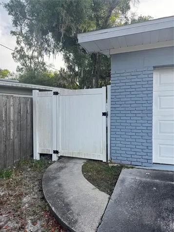 309 Belle Claire Place Temple Terrace FL 33617