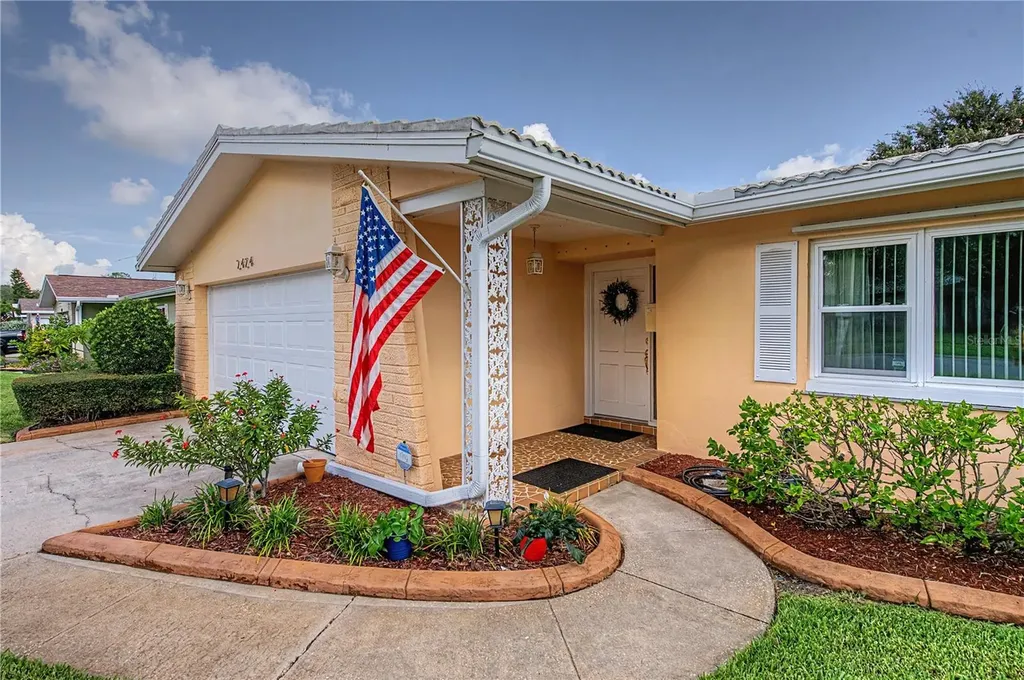 2424 Fairbanks Drive Clearwater FL 33764