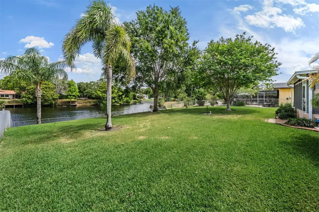 2424 Fairbanks Drive Clearwater FL 33764