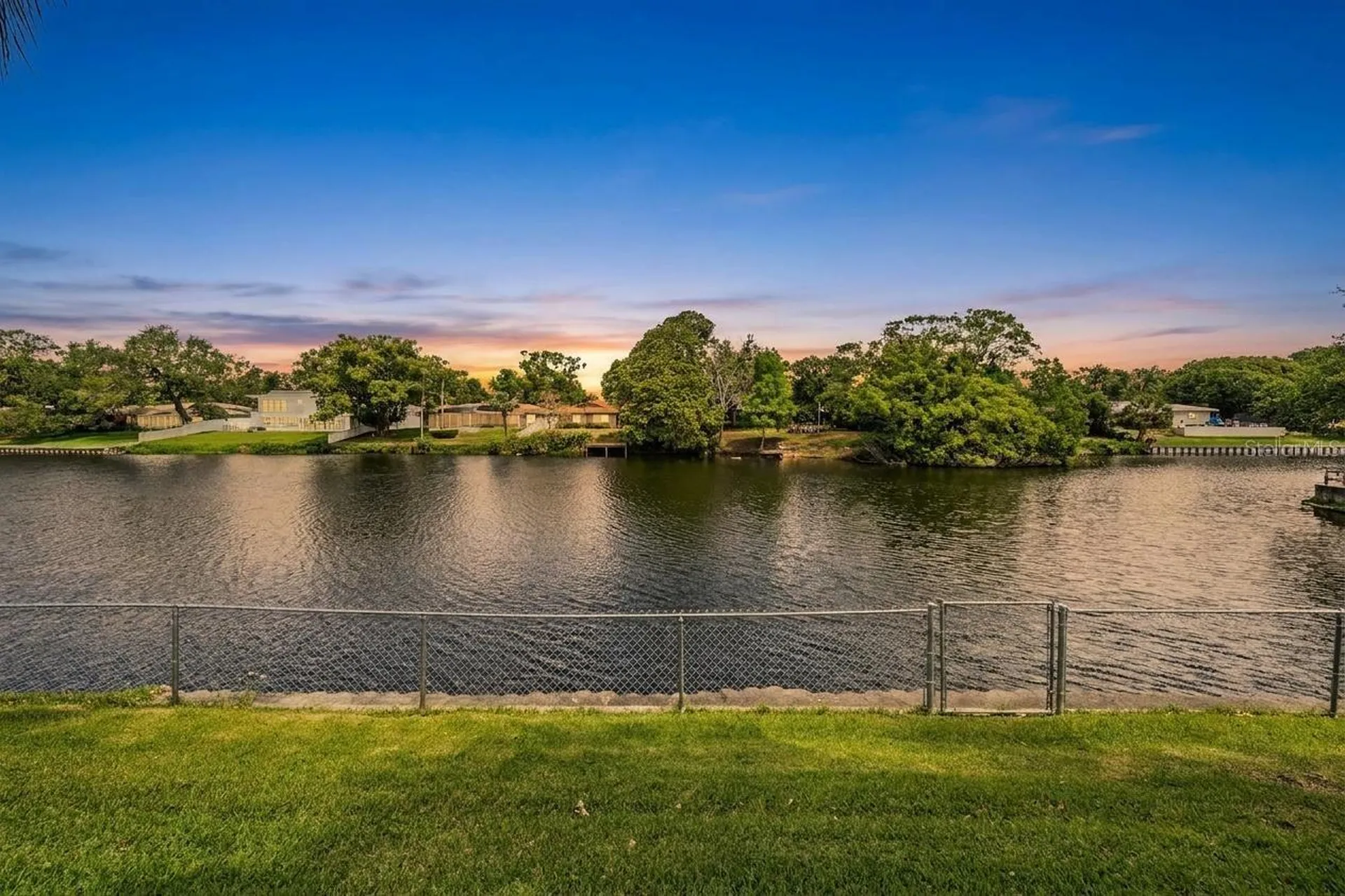 2424 Fairbanks Drive Clearwater FL 33764