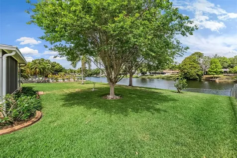 2424 Fairbanks Drive Clearwater FL 33764