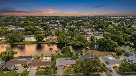 2424 Fairbanks Drive Clearwater FL 33764