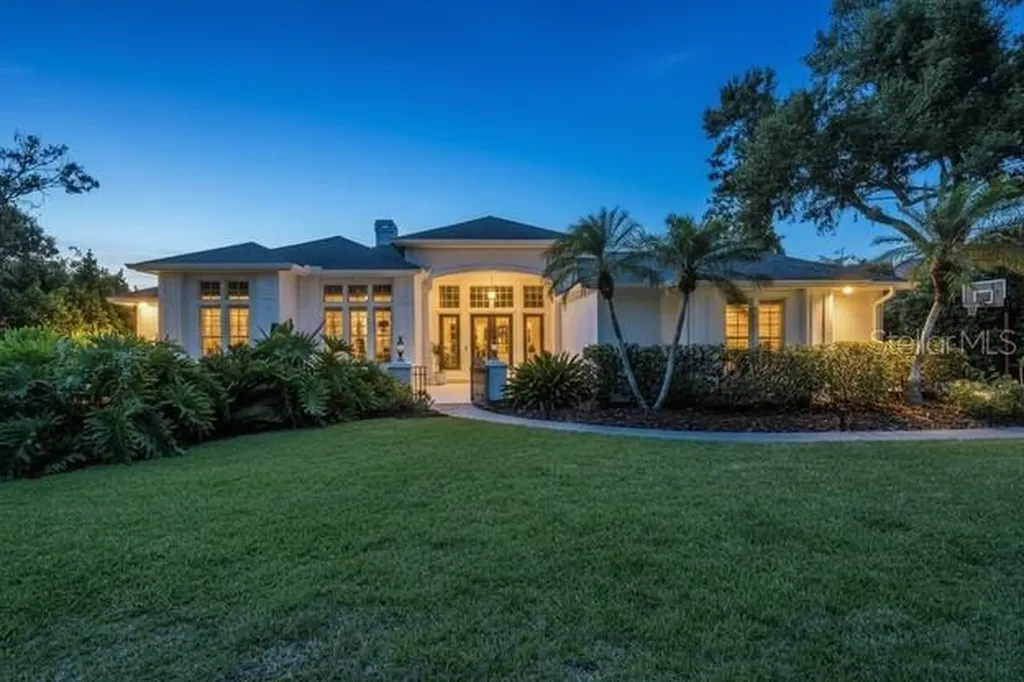 5016 Cherry Laurel Way Sarasota FL 34241