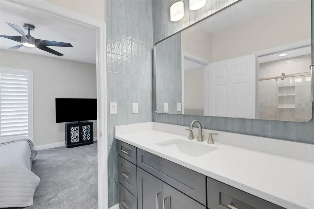 5016 Cherry Laurel Way Sarasota FL 34241