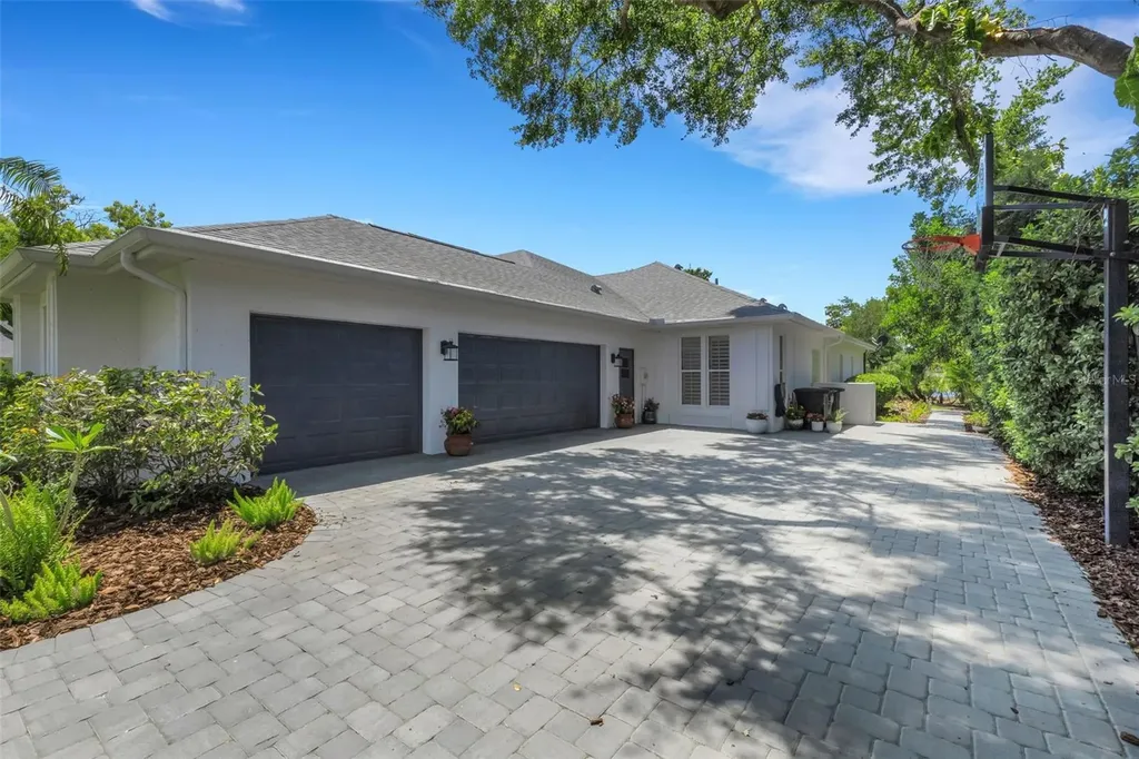 5016 Cherry Laurel Way Sarasota FL 34241