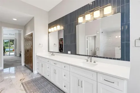 5016 Cherry Laurel Way Sarasota FL 34241