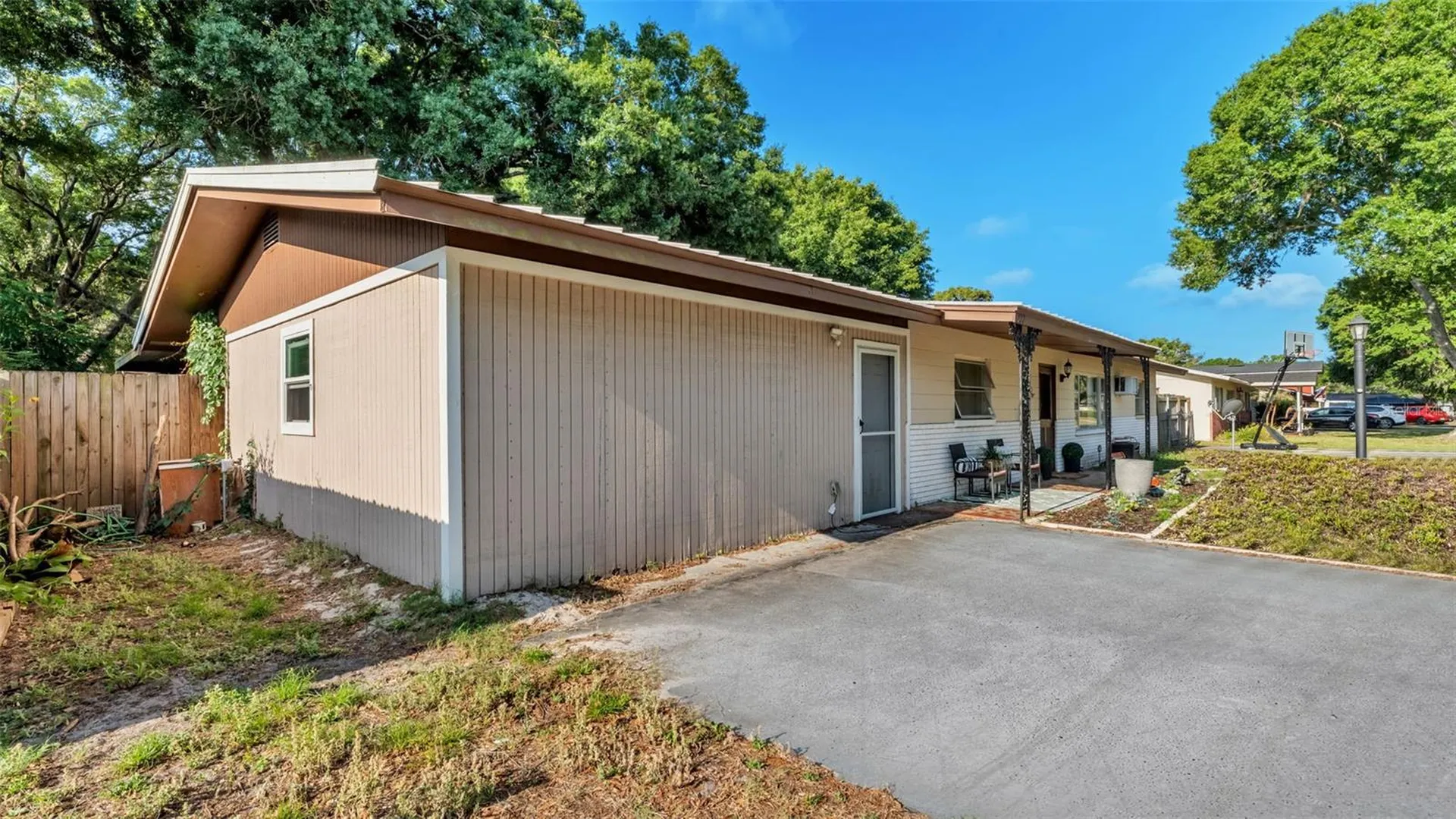 222 Stanley Avenue Lakeland FL 33809