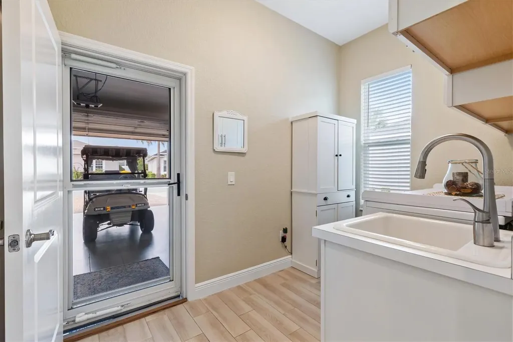 5105 Jareds Landing Way Oxford FL 34484