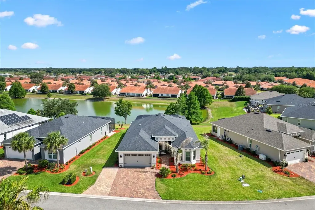 5105 Jareds Landing Way Oxford FL 34484