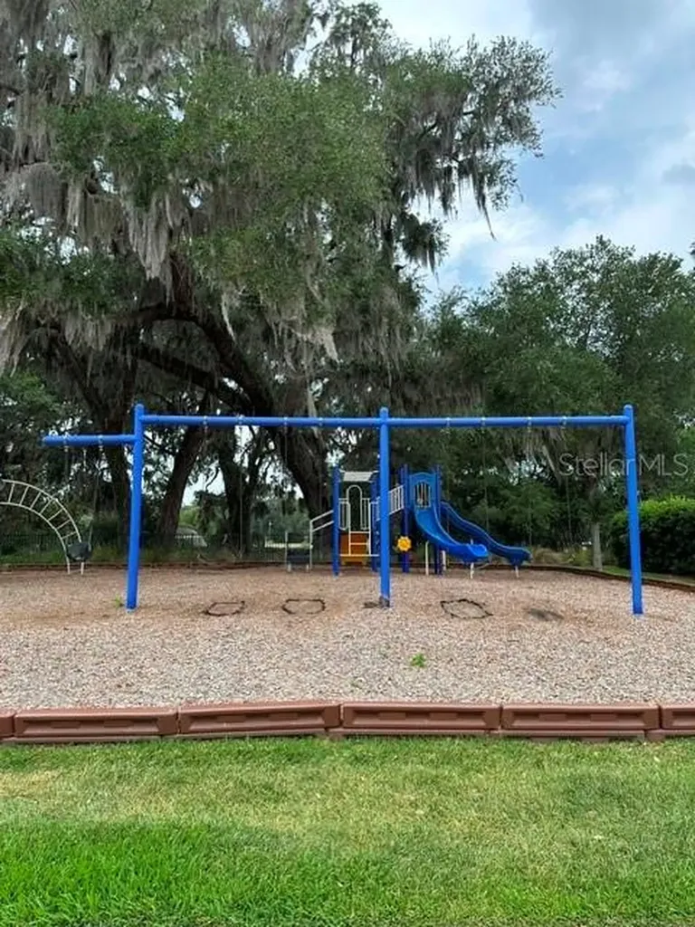 5105 Jareds Landing Way Oxford FL 34484
