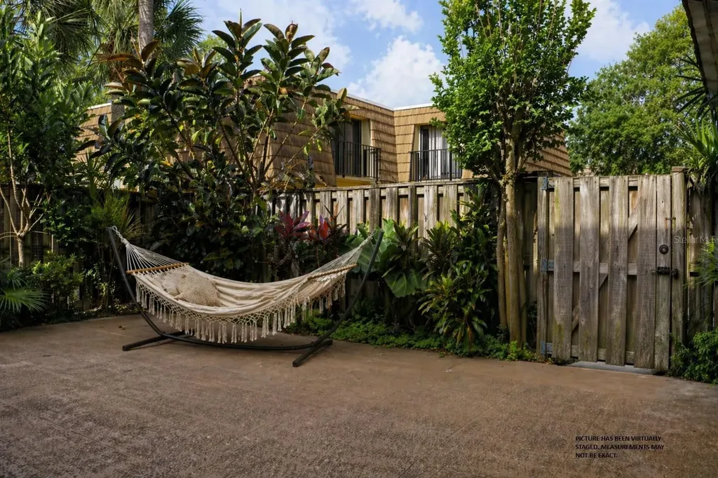5289 Middle Court Orlando FL 32811