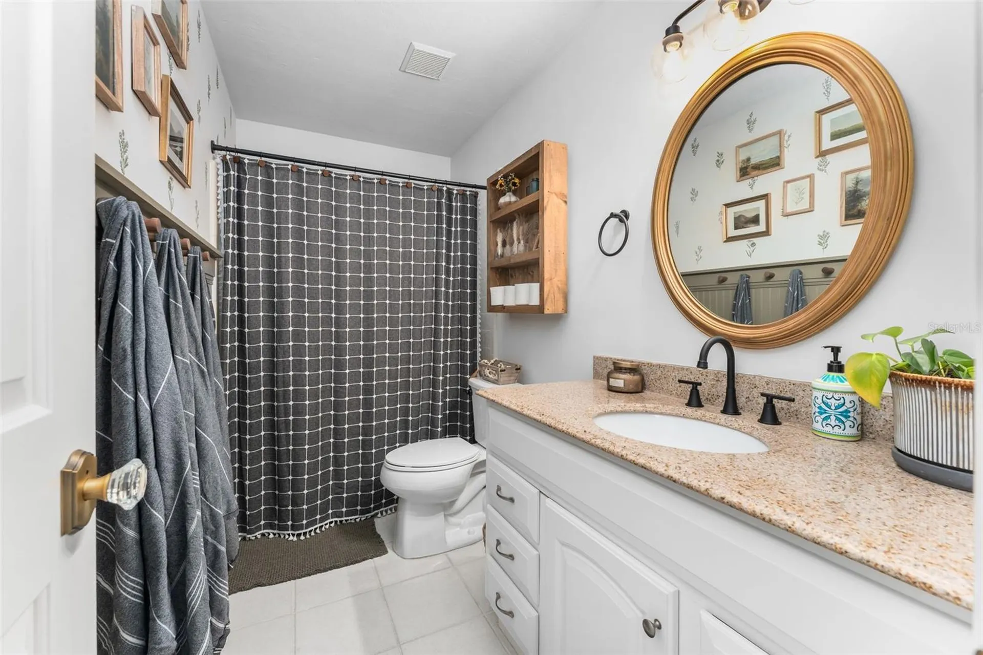 3724 NW 53rd Terrace Gainesville FL 32606