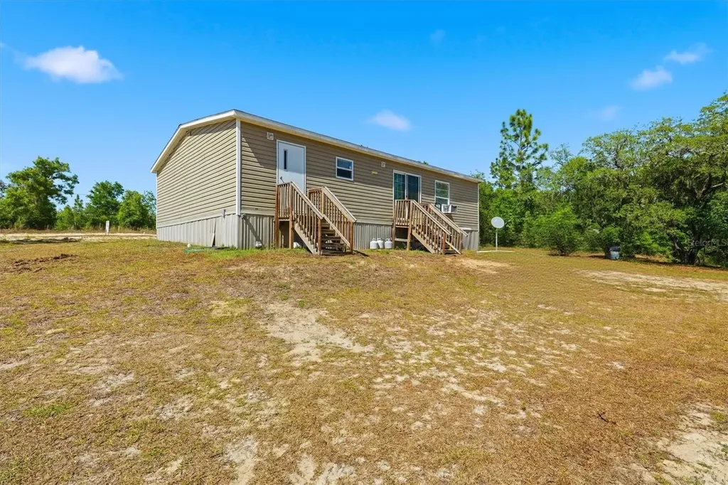 9430 NE 76th Street Bronson FL 32621